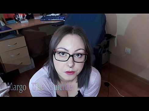 ❤️ Sexy Meedchen mat Brëll suckelt Dildo déif op der Kamera Häre Porno bei eis ☑