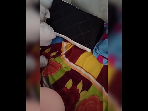 ❤️ Meng Matbierger bleift eleng doheem well hire Mann an d'Vakanz geet an ech profitéiere vun der Geleenheet fir hatt ze knacken an den Aarsch mat Mëllech ze fëllen Häre Porno bei eis ☑